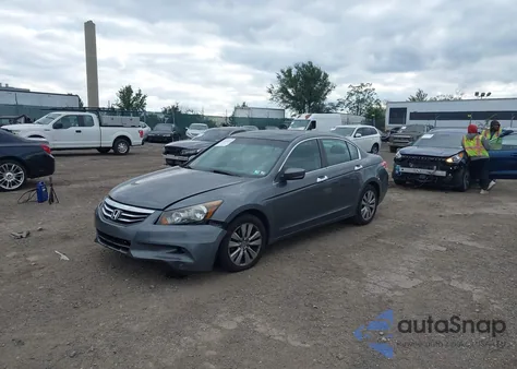 2012 Honda Accord 3.5 Ex-L z USA, uszkodzony, nr VIN 1HGCP3F85CA037584
